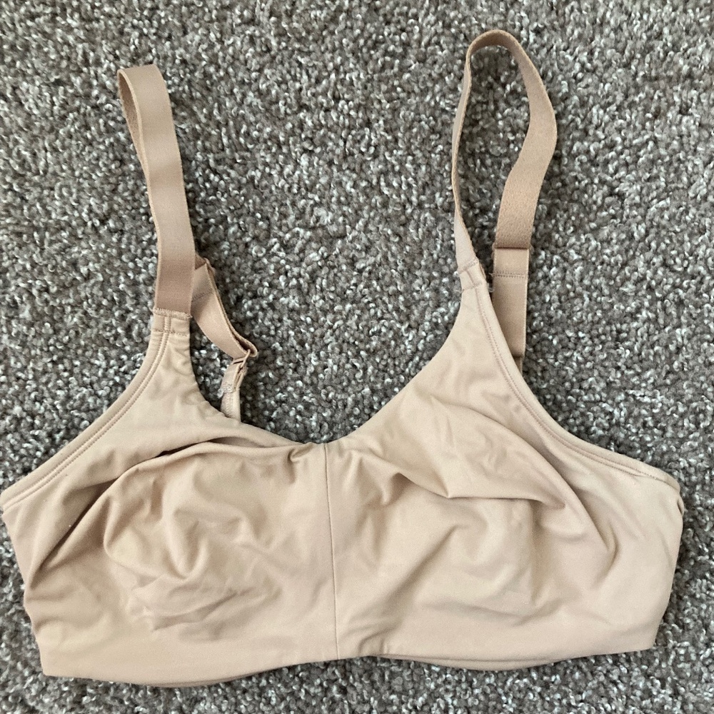 Title Nine Crossover Underwire Sports Bra 32C